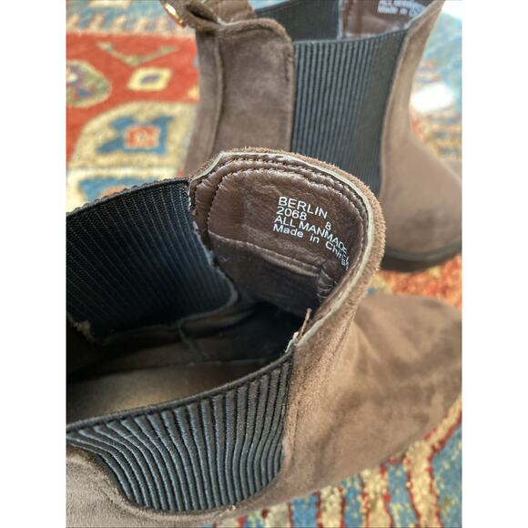 Seven for All Mankind Chelsea Berlin Boots 8 Faux Brown Suede 90s Y2k Style Heel - Picture 6 of 12
